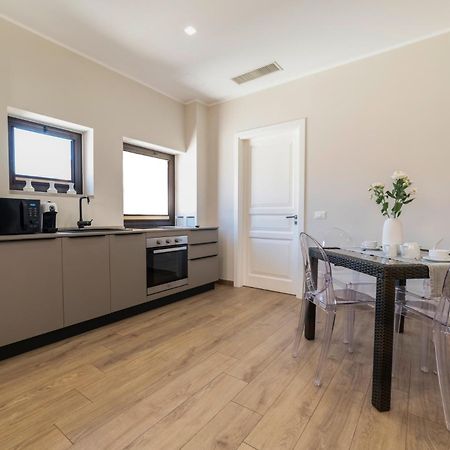 Ruggero Settimo - Room & Suite Palermo Exterior photo